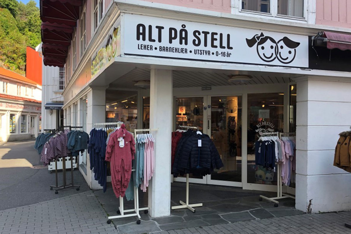 forsiden av butikken i Kragerø